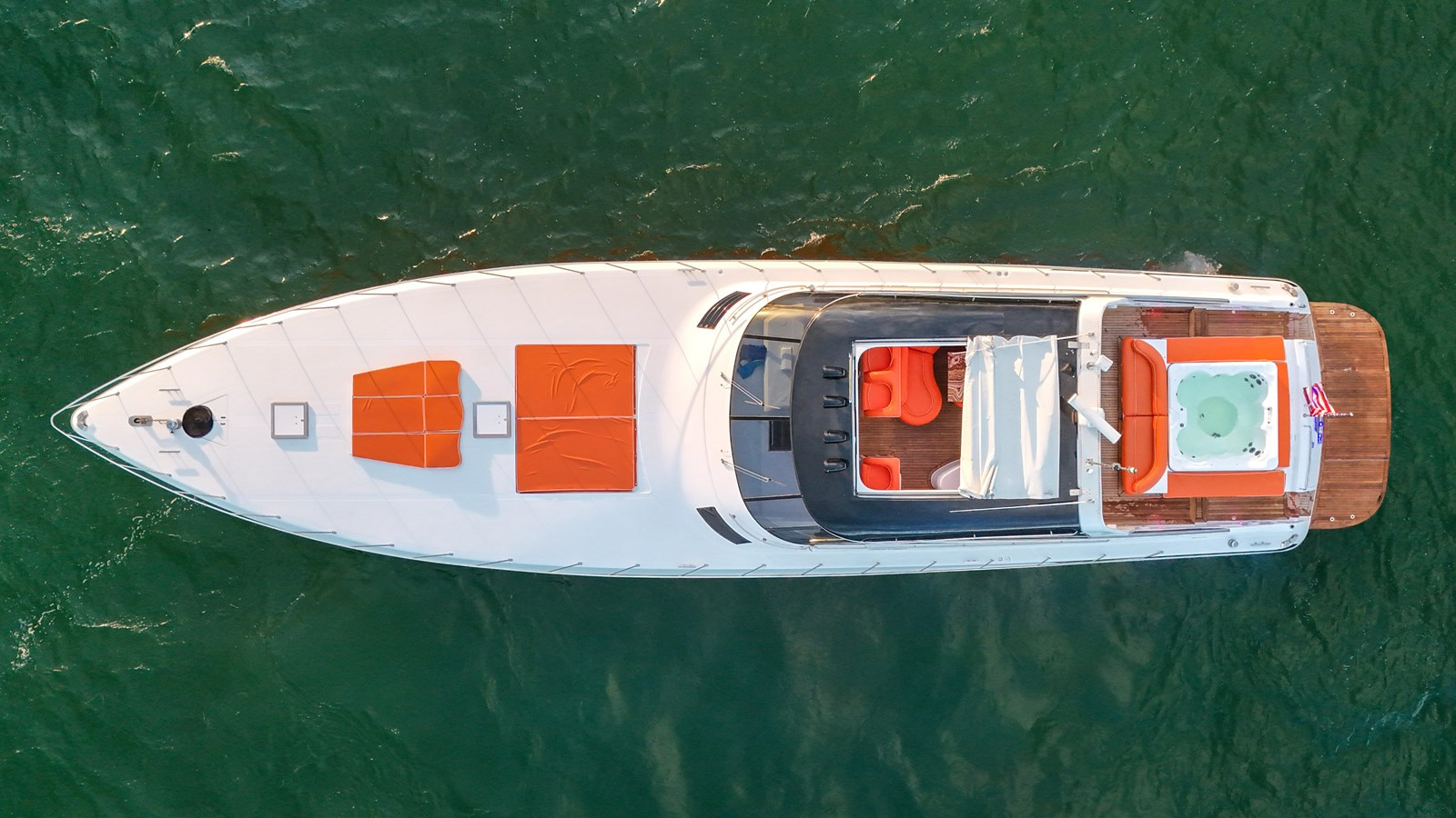 https://arconyachts.ams3.digitaloceanspaces.com/88589/conversions/large_4174380-optimize.jpg