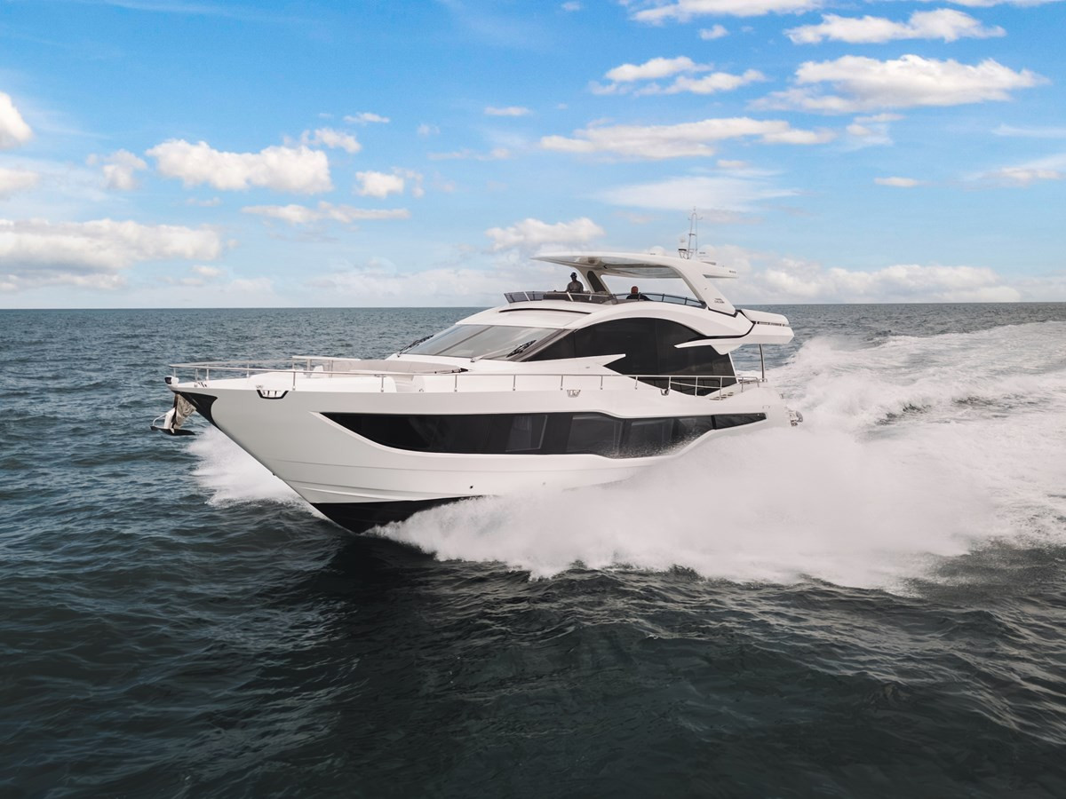 https://arconyachts.ams3.digitaloceanspaces.com/88632/conversions/large_4253467-optimize.jpg