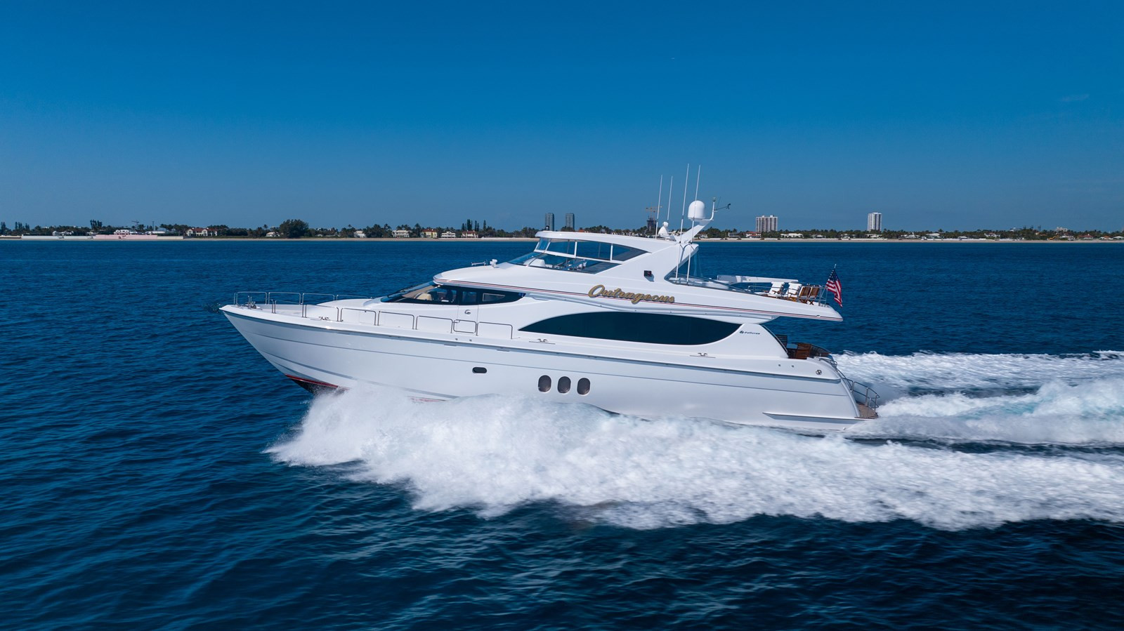 https://arconyachts.ams3.digitaloceanspaces.com/89124/conversions/large_4607618-optimize.jpg