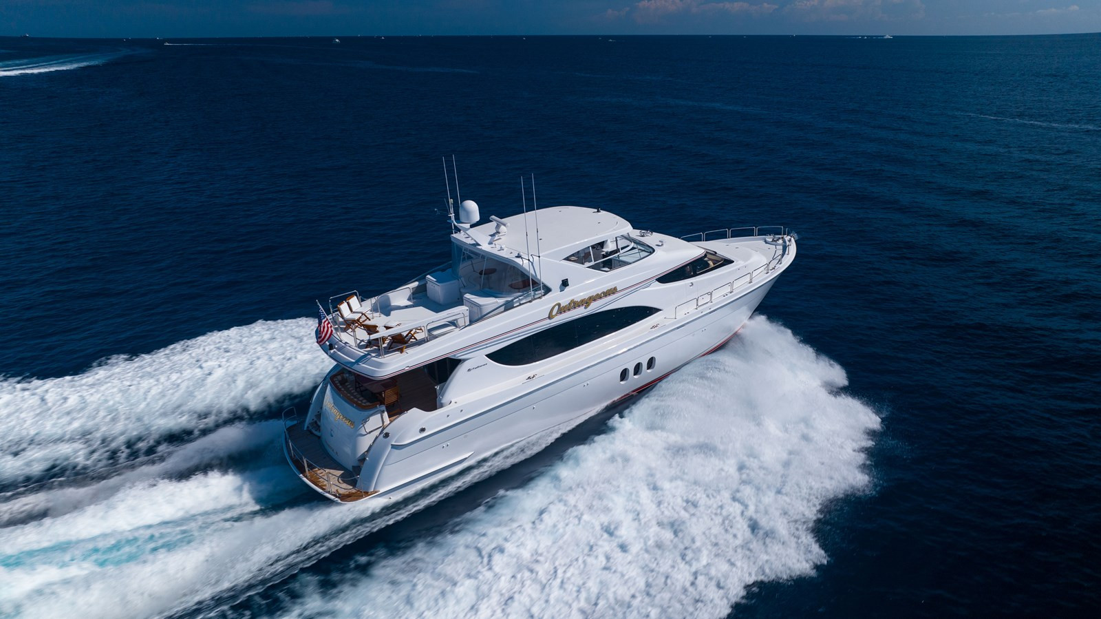 https://arconyachts.ams3.digitaloceanspaces.com/89151/conversions/large_4607627-optimize.jpg