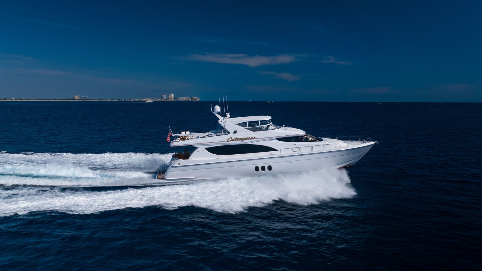 https://arconyachts.ams3.digitaloceanspaces.com/89160/conversions/large_4607630-optimize.jpg