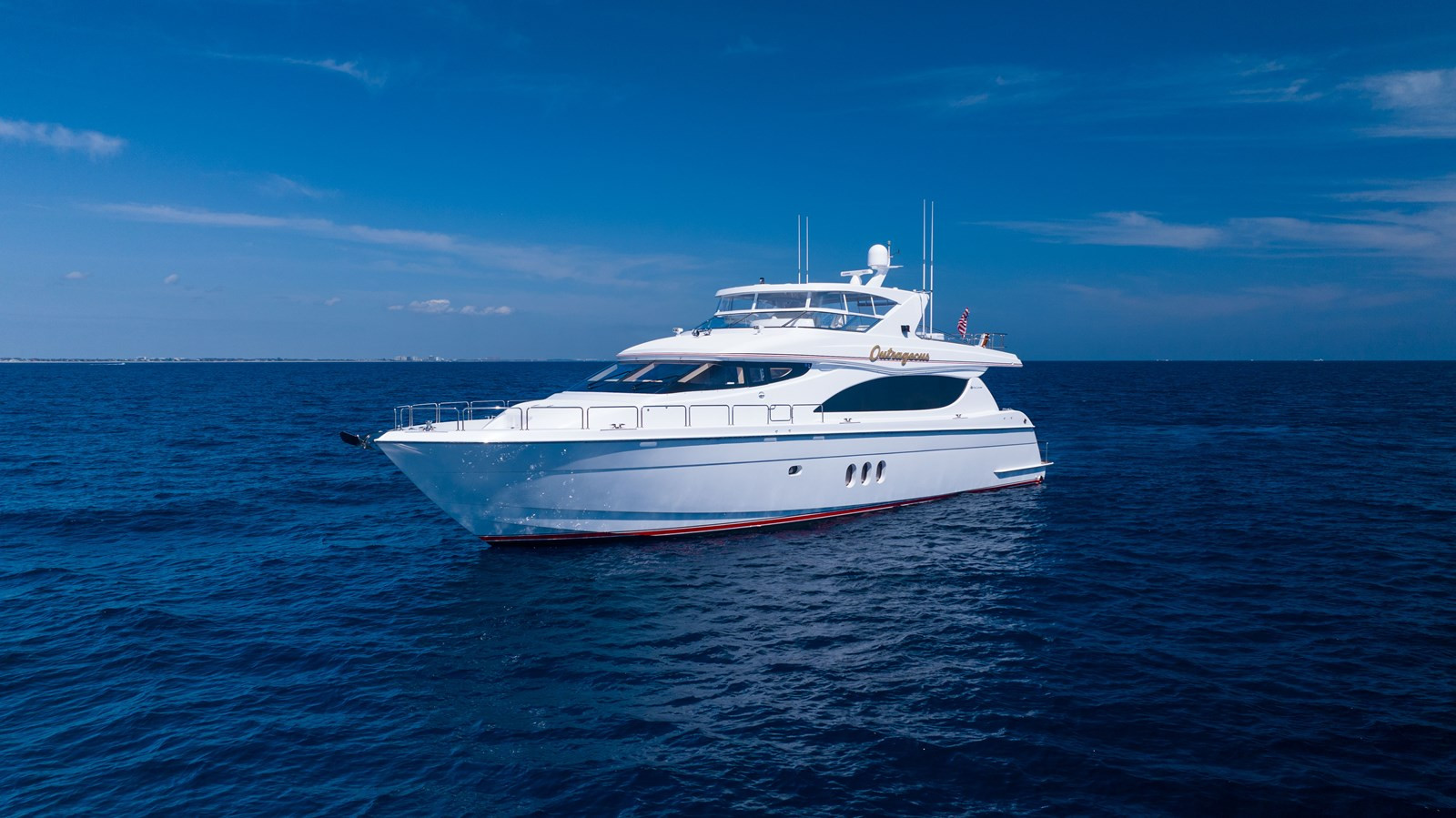 https://arconyachts.ams3.digitaloceanspaces.com/89240/conversions/large_4607657-optimize.jpg