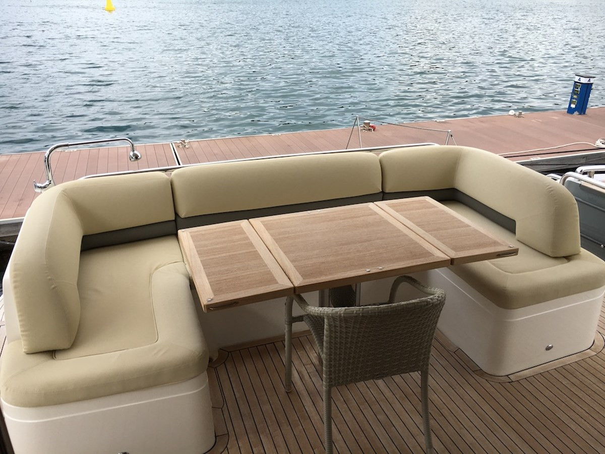 https://arconyachts.ams3.digitaloceanspaces.com/89813/conversions/large_2516159-optimize.jpg