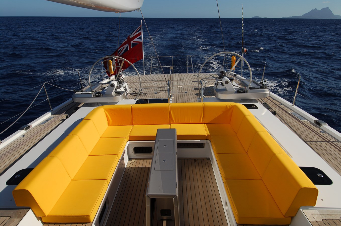 https://arconyachts.ams3.digitaloceanspaces.com/89908/conversions/large_3976721-optimize.jpg