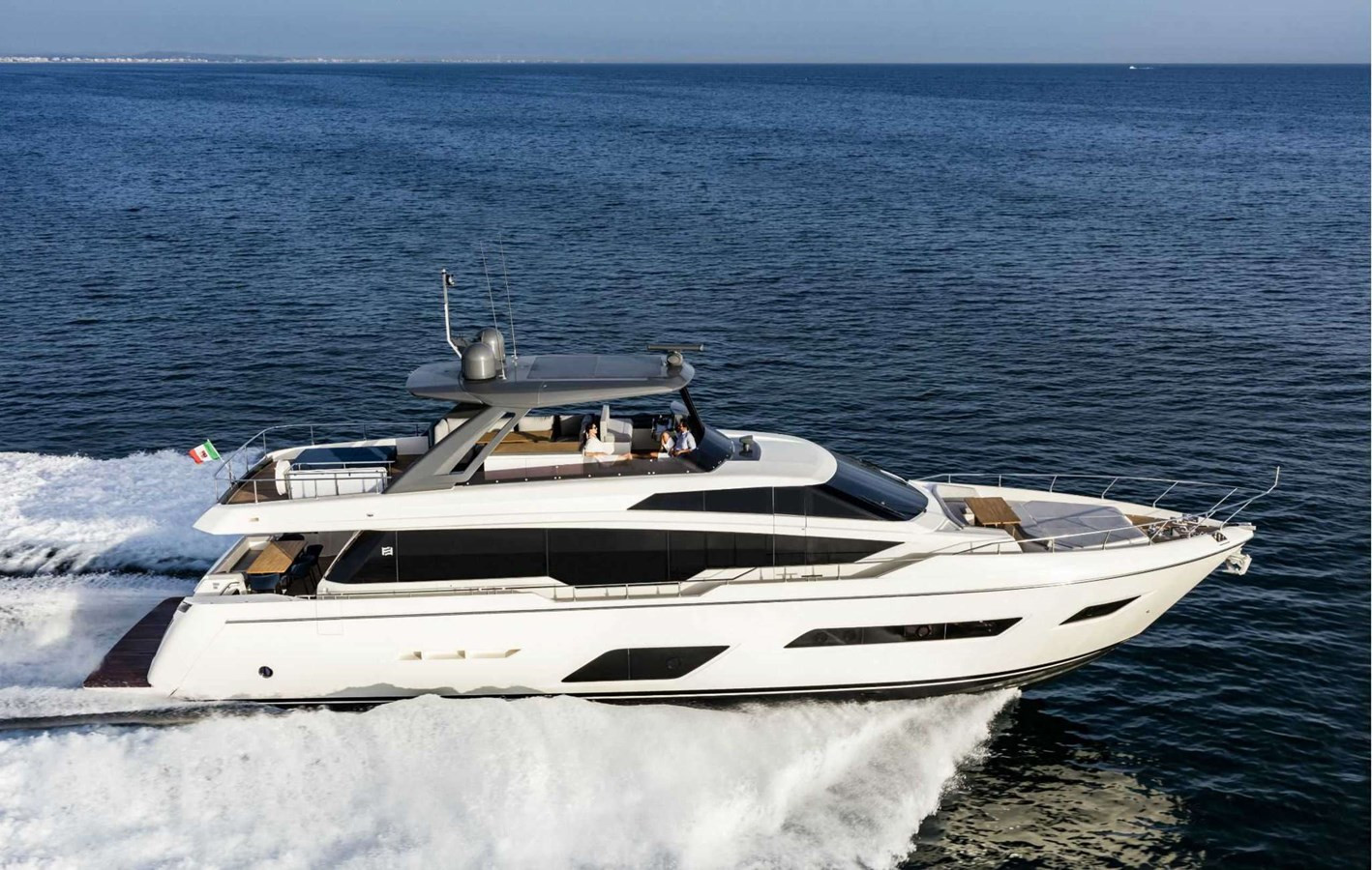 https://arconyachts.ams3.digitaloceanspaces.com/90023/conversions/large_4509903-optimize.jpg