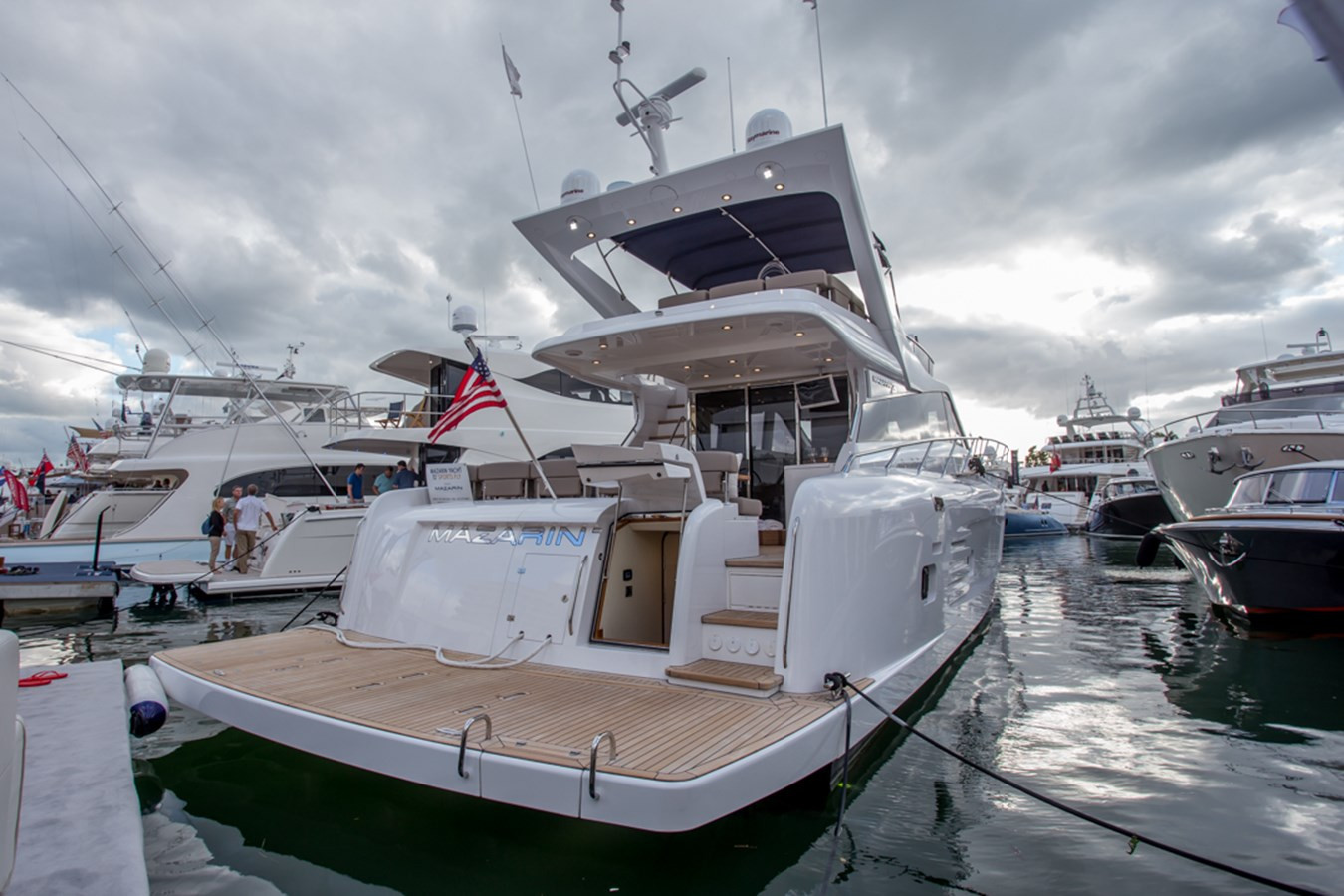 https://arconyachts.ams3.digitaloceanspaces.com/90221/conversions/large_4493230-optimize.jpg