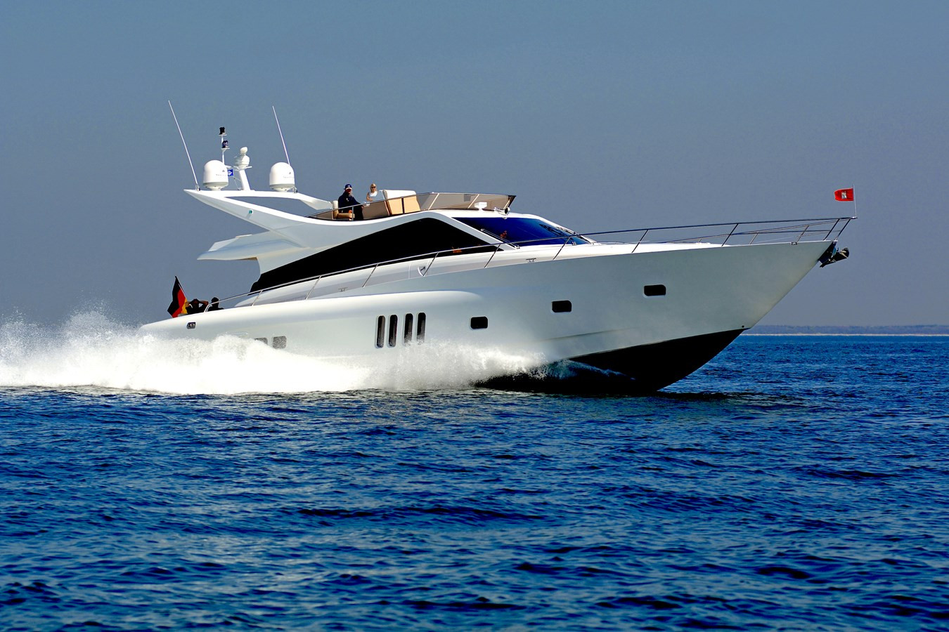 https://arconyachts.ams3.digitaloceanspaces.com/90223/conversions/large_4562025-optimize.jpg