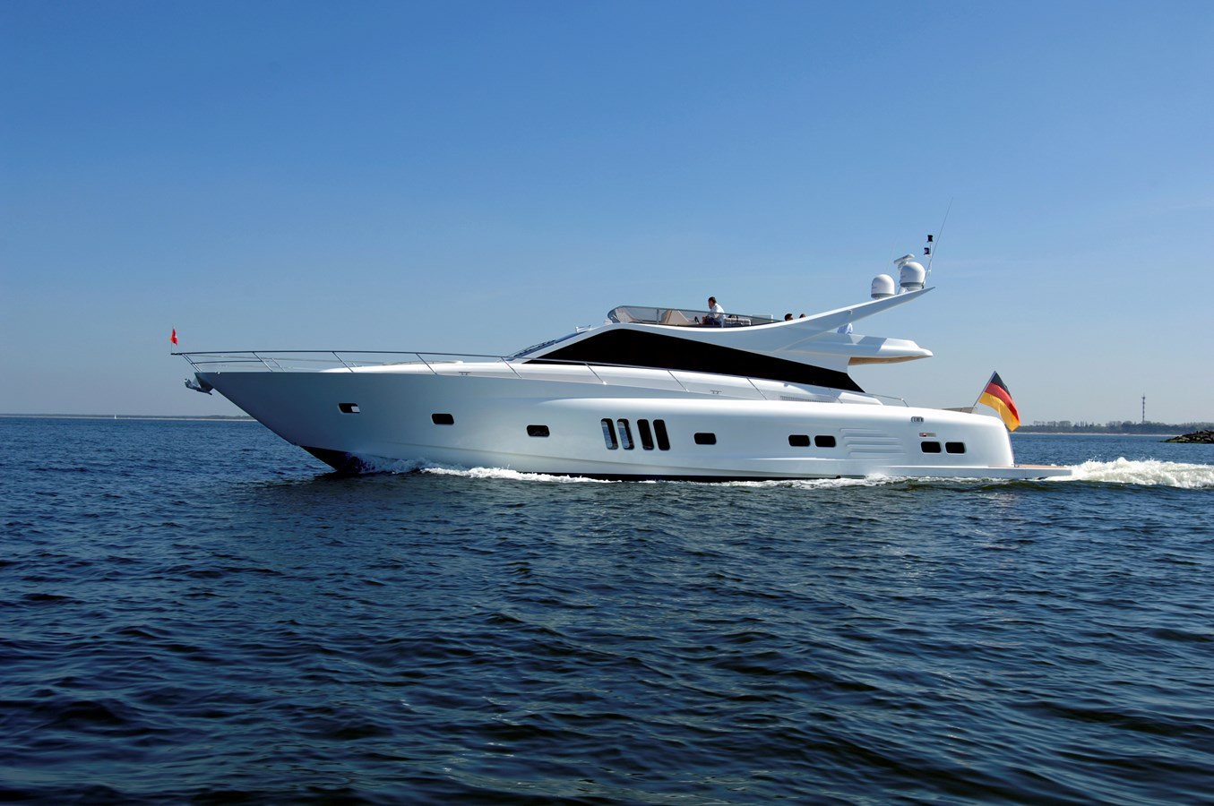 https://arconyachts.ams3.digitaloceanspaces.com/90225/conversions/large_4562026-optimize.jpg