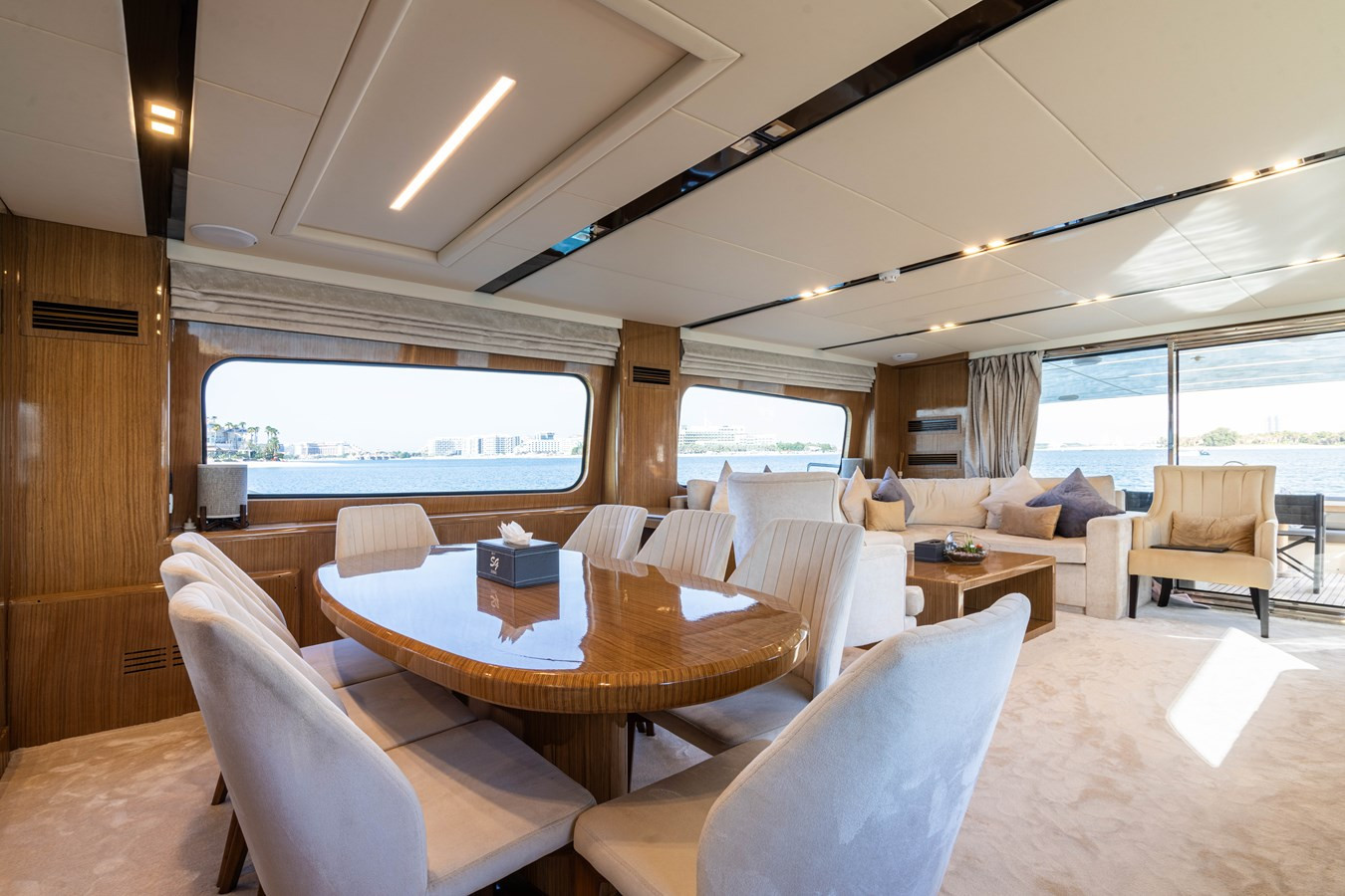 https://arconyachts.ams3.digitaloceanspaces.com/90272/conversions/large_4829981-optimize.jpg