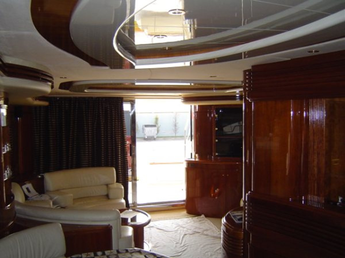 https://arconyachts.ams3.digitaloceanspaces.com/90347/conversions/large_3677137-optimize.jpg