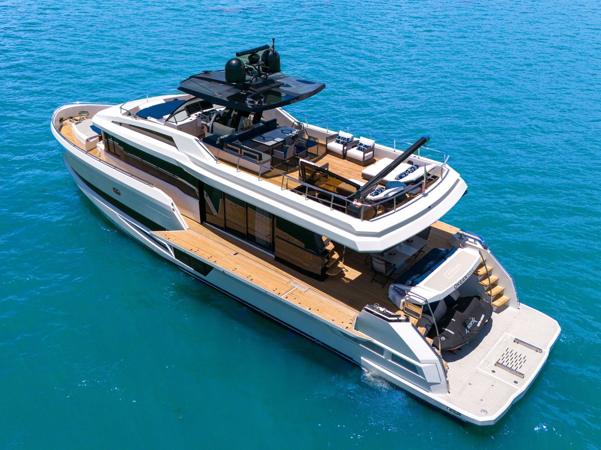 https://arconyachts.ams3.digitaloceanspaces.com/90455/conversions/large_4738432-optimize.jpg