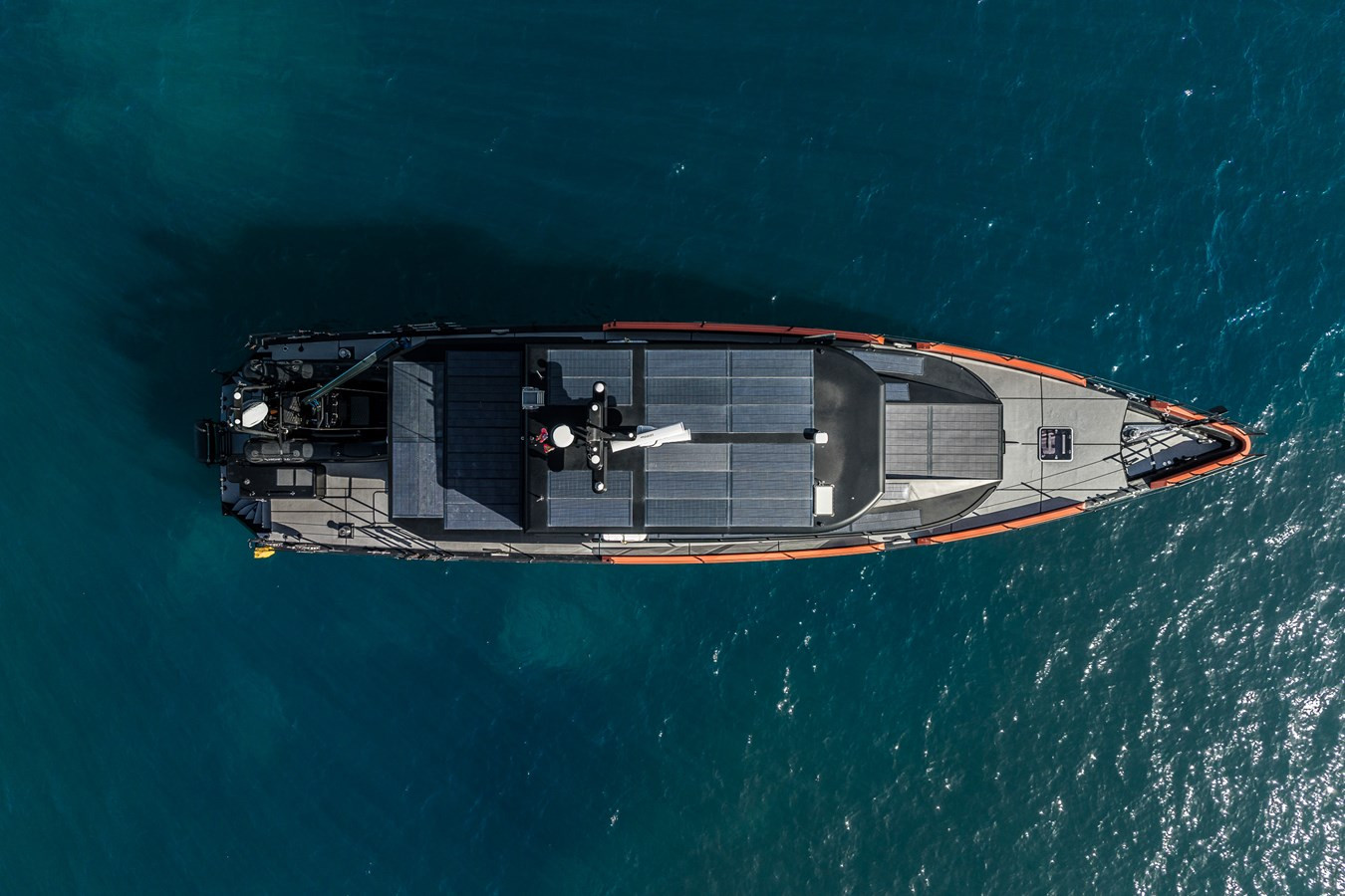 https://arconyachts.ams3.digitaloceanspaces.com/90550/conversions/large_4417817-optimize.jpg