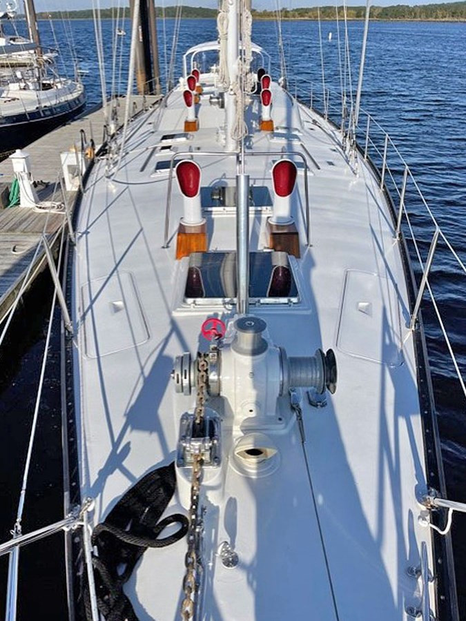 https://arconyachts.ams3.digitaloceanspaces.com/90770/conversions/large_3357206-optimize.jpg
