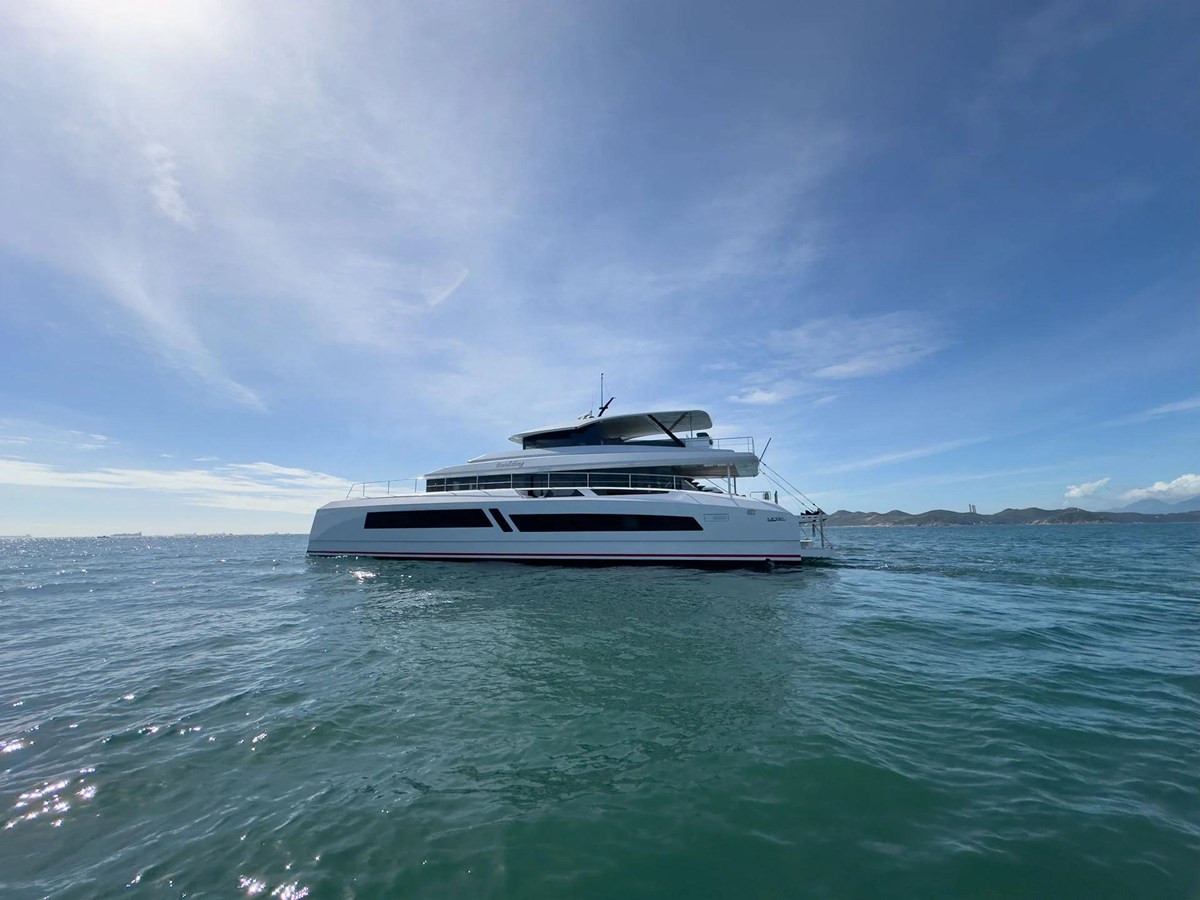 https://arconyachts.ams3.digitaloceanspaces.com/90935/conversions/large_4227411-optimize.jpg