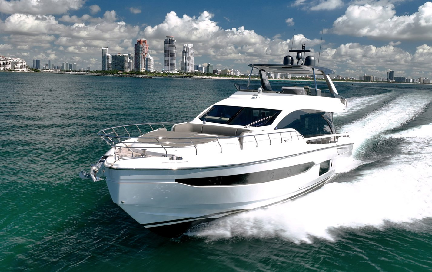 https://arconyachts.ams3.digitaloceanspaces.com/91057/conversions/large_4843087-optimize.jpg