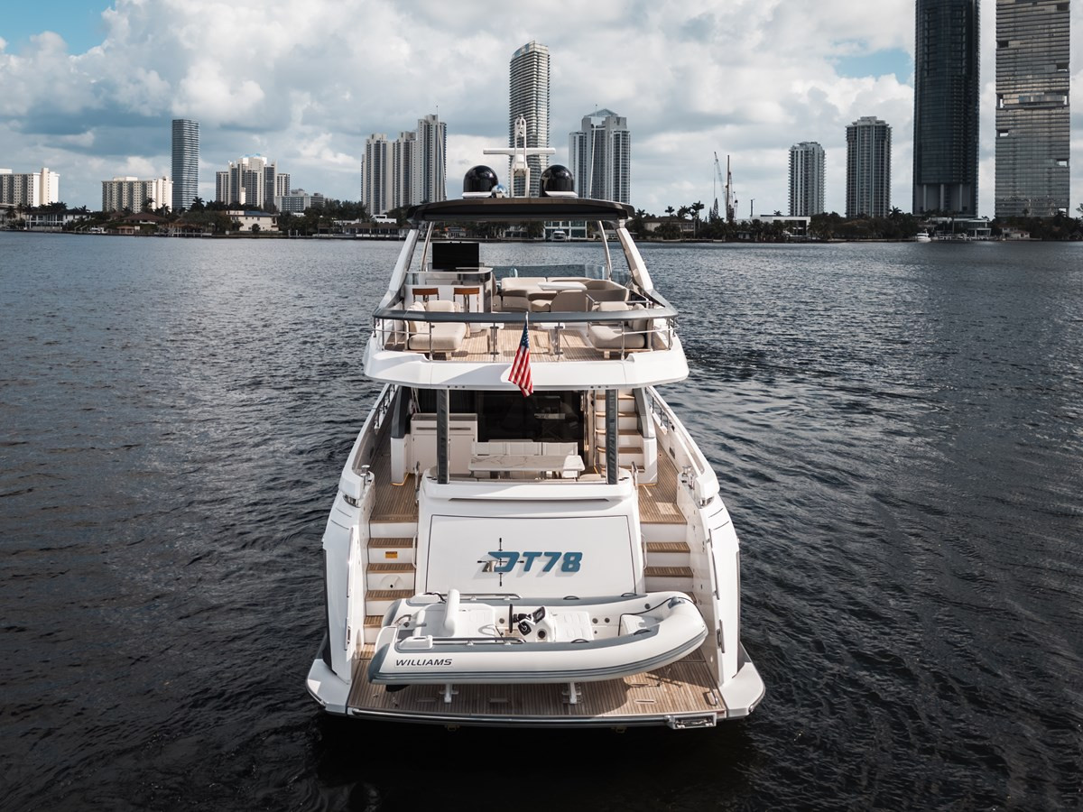https://arconyachts.ams3.digitaloceanspaces.com/91107/conversions/large_4688890-optimize.jpg