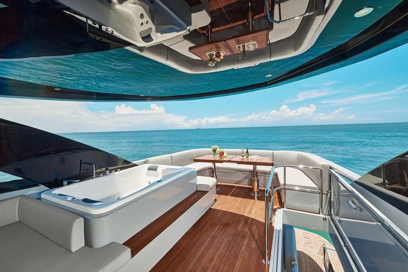 https://arconyachts.ams3.digitaloceanspaces.com/91142/conversions/large_4601256-optimize.jpg