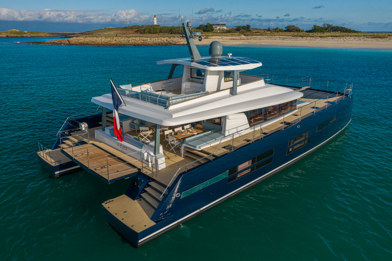 https://arconyachts.ams3.digitaloceanspaces.com/91229/conversions/large_4612556-optimize.jpg