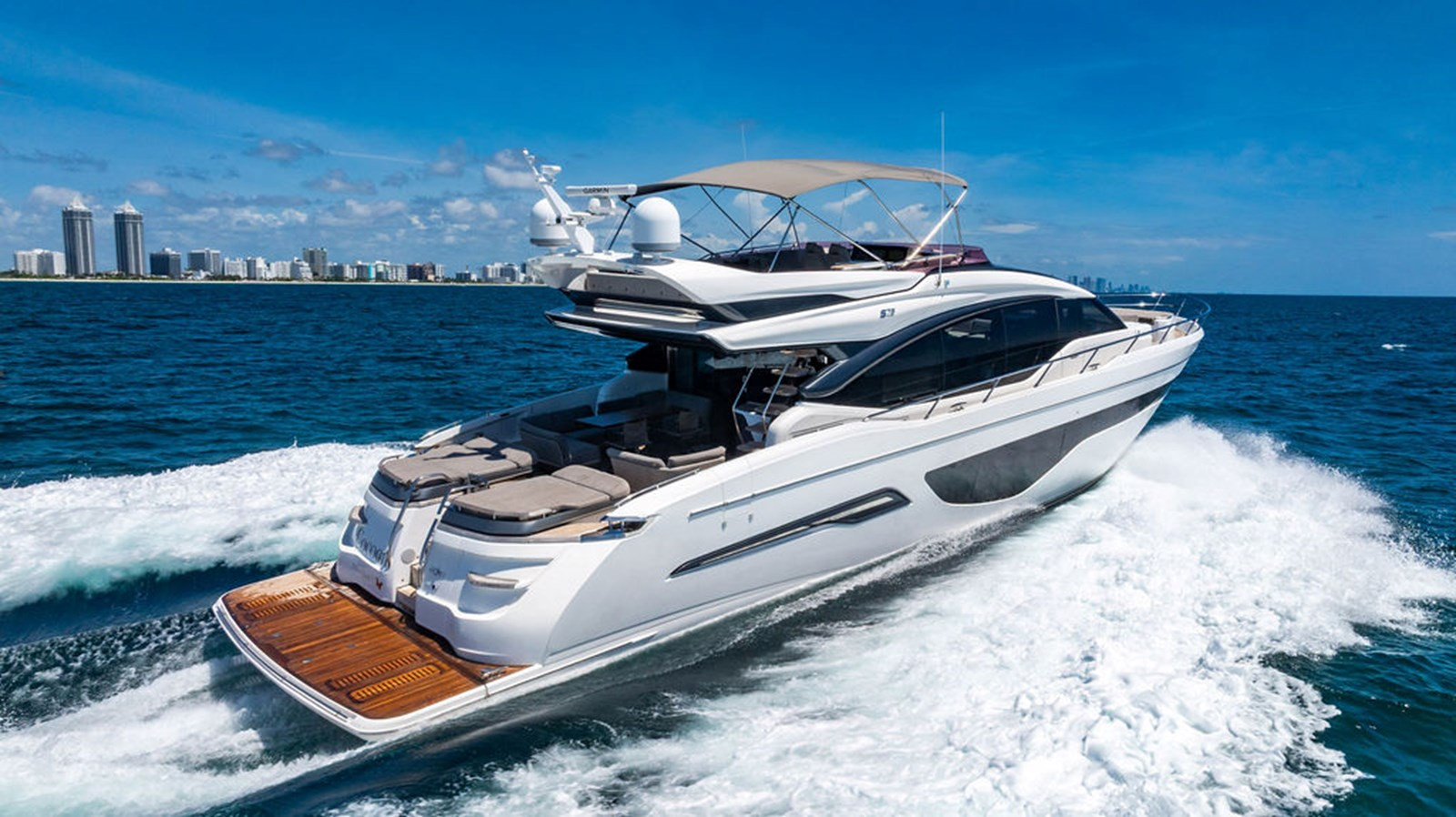 https://arconyachts.ams3.digitaloceanspaces.com/91263/conversions/large_4696477-optimize.jpg
