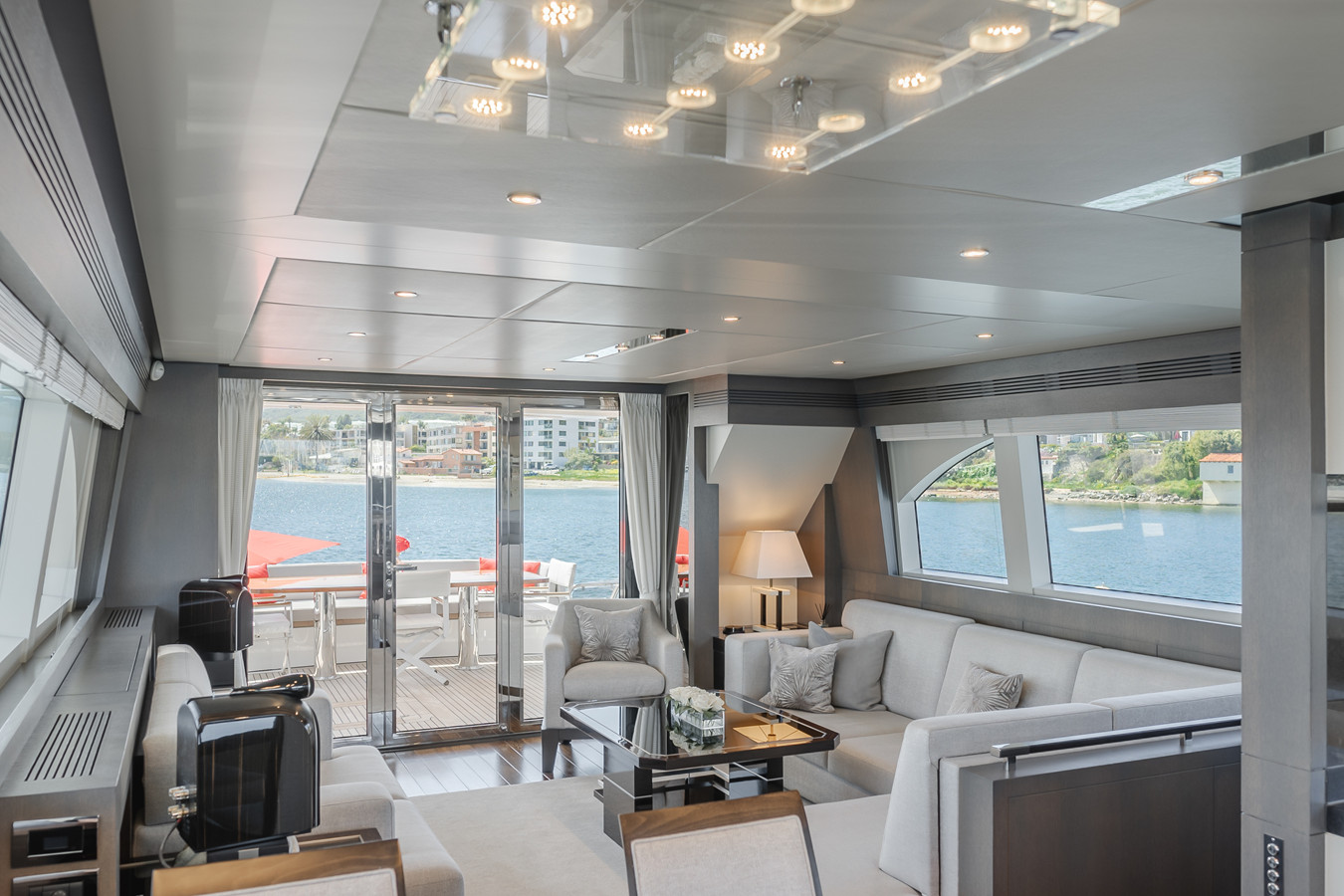 https://arconyachts.ams3.digitaloceanspaces.com/91283/conversions/large_4839110-optimize.jpg