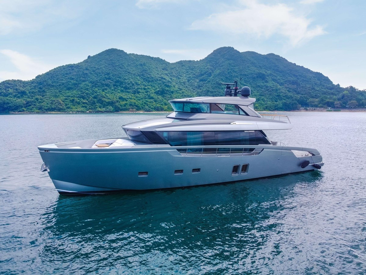 https://arconyachts.ams3.digitaloceanspaces.com/91409/conversions/large_4700830-optimize.jpg
