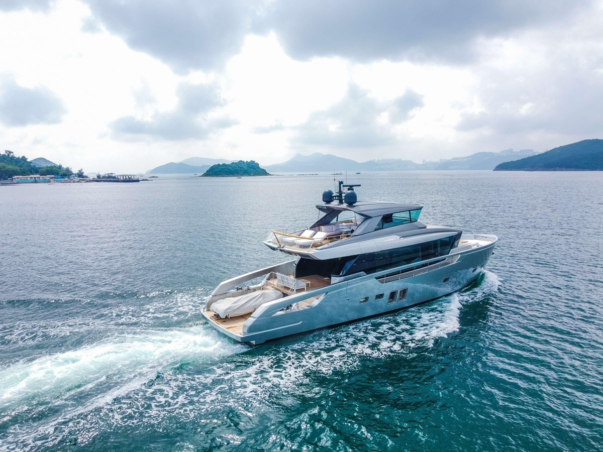 https://arconyachts.ams3.digitaloceanspaces.com/91429/conversions/large_4700837-optimize.jpg