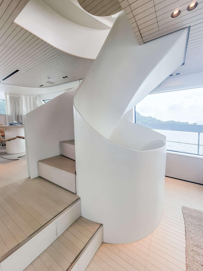 https://arconyachts.ams3.digitaloceanspaces.com/91468/conversions/large_4700851-optimize.jpg