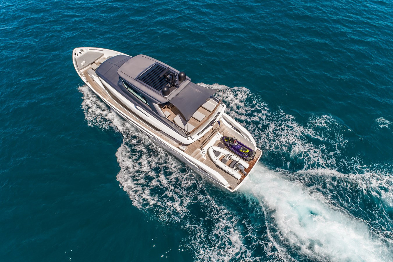 https://arconyachts.ams3.digitaloceanspaces.com/91517/conversions/large_4707015-optimize.jpg