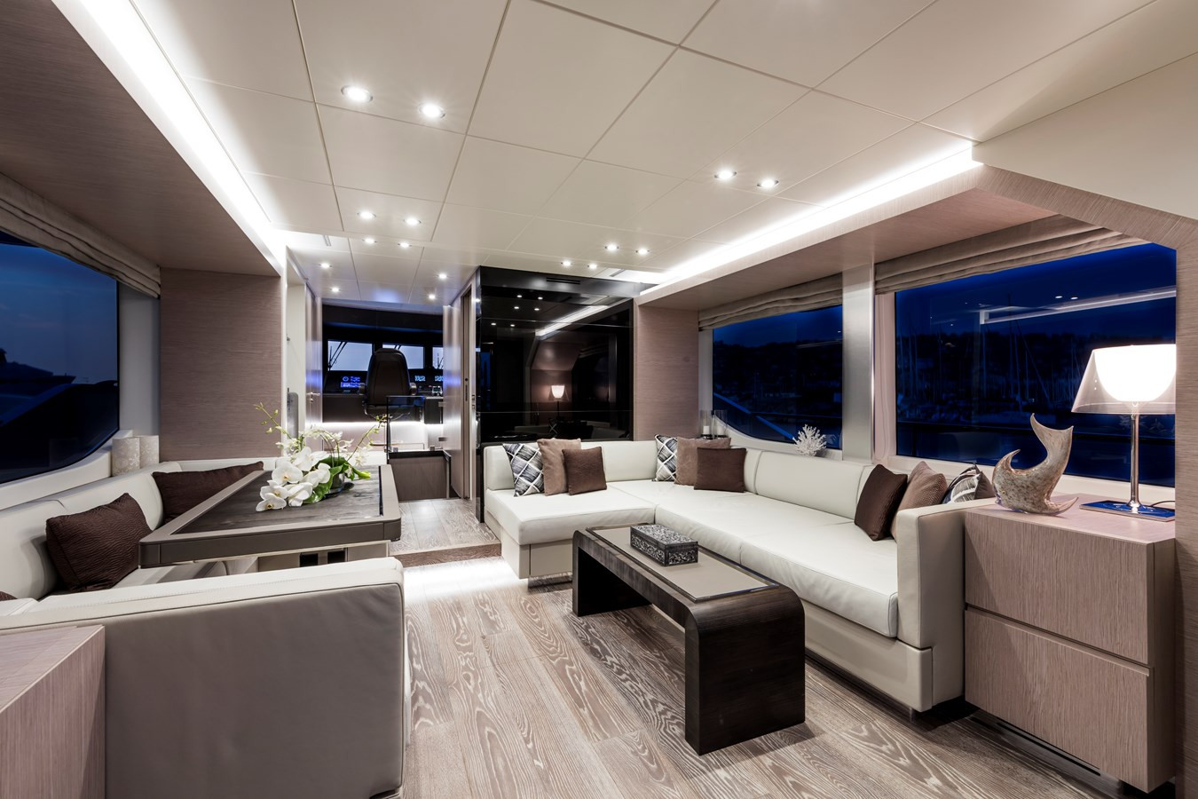 https://arconyachts.ams3.digitaloceanspaces.com/91649/conversions/large_3775207-optimize.jpg