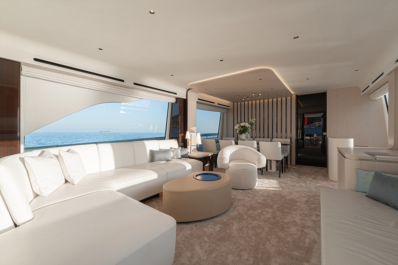 https://arconyachts.ams3.digitaloceanspaces.com/91692/conversions/large_4500720-optimize.jpg