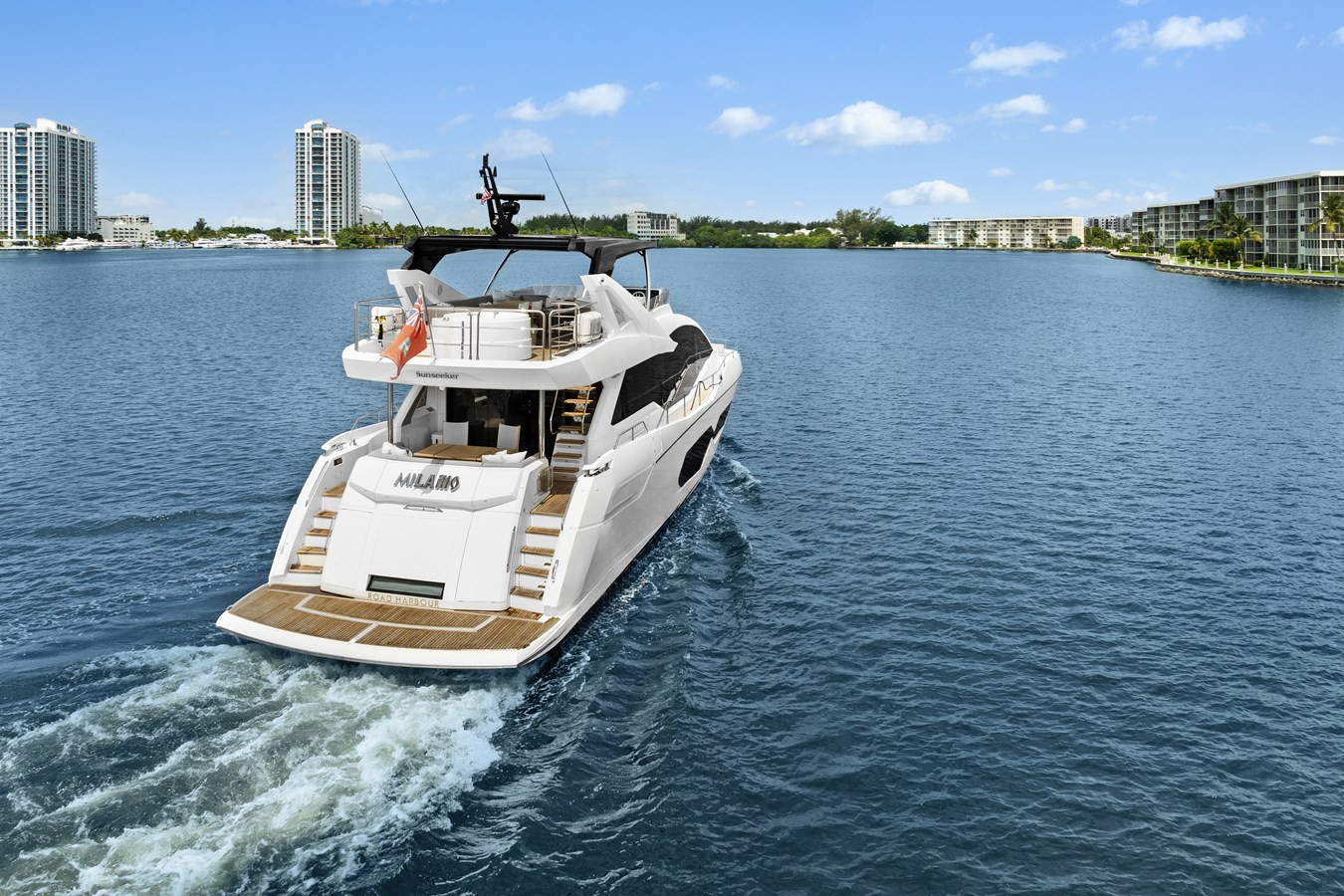 https://arconyachts.ams3.digitaloceanspaces.com/91718/conversions/large_4294755-optimize.jpg