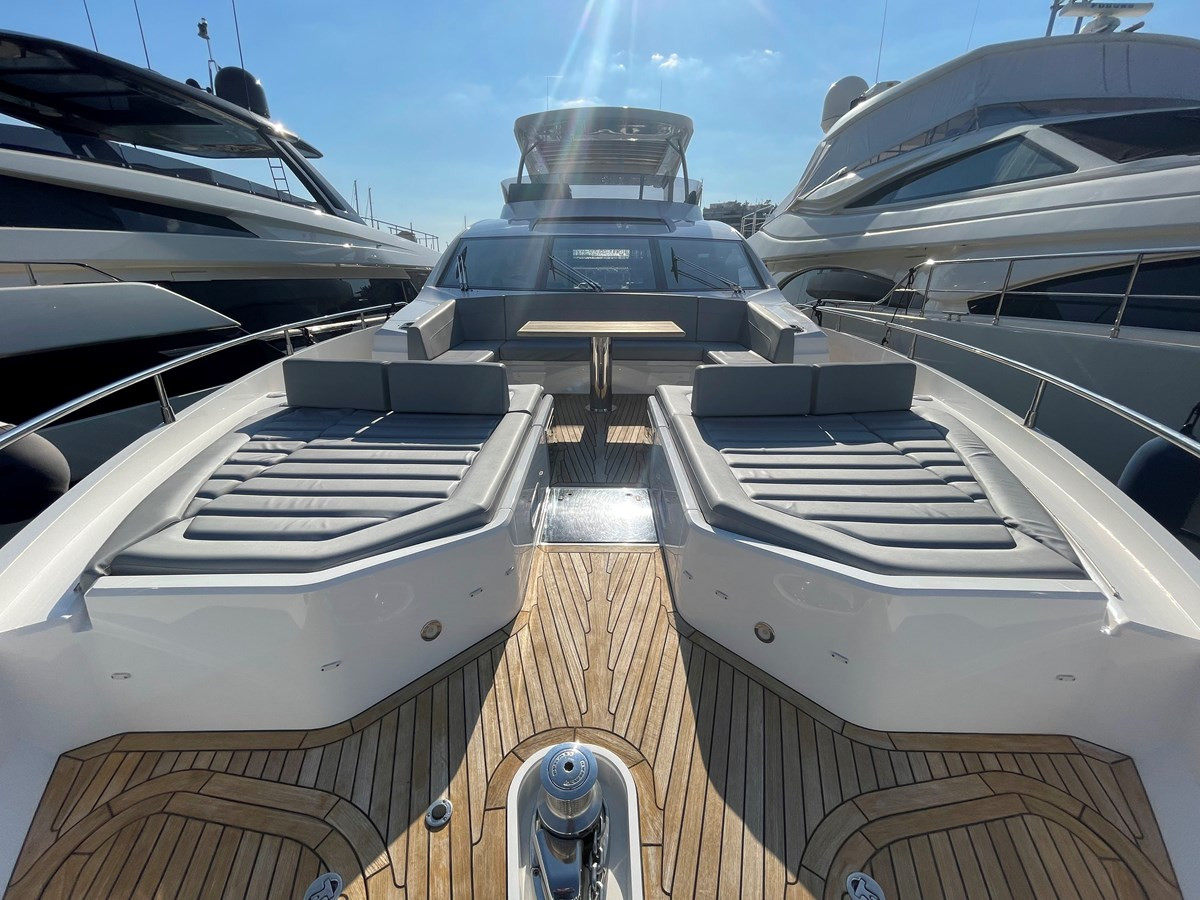 https://arconyachts.ams3.digitaloceanspaces.com/91784/conversions/large_3717963-optimize.jpg