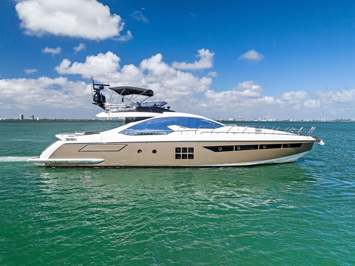 https://arconyachts.ams3.digitaloceanspaces.com/92038/conversions/large_4543852-optimize.jpg