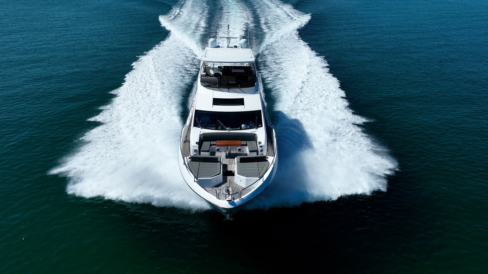 https://arconyachts.ams3.digitaloceanspaces.com/92123/conversions/large_4800206-optimize.jpg