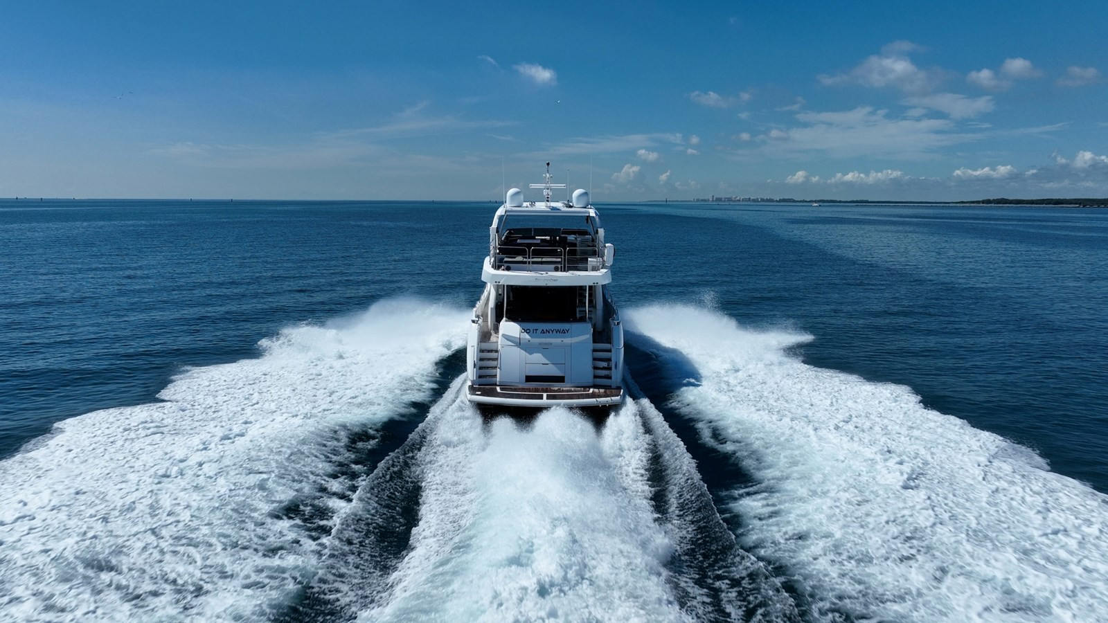 https://arconyachts.ams3.digitaloceanspaces.com/92126/conversions/large_4800207-optimize.jpg