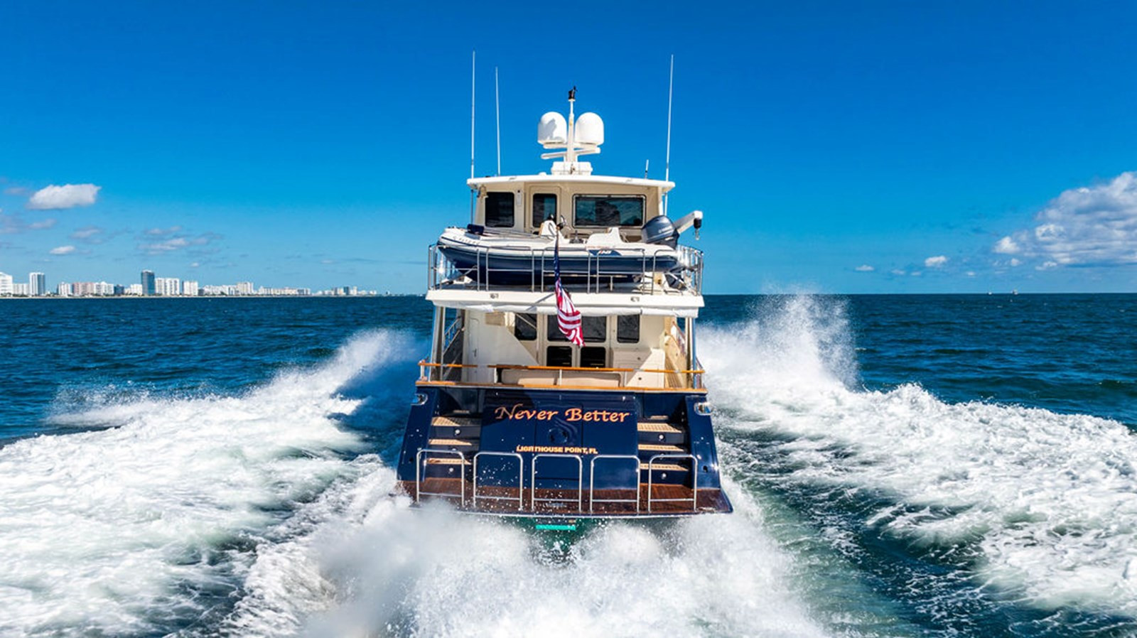 https://arconyachts.ams3.digitaloceanspaces.com/92261/conversions/large_4856021-optimize.jpg