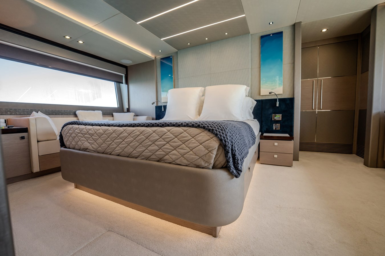 https://arconyachts.ams3.digitaloceanspaces.com/92264/conversions/large_4800256-optimize.jpg