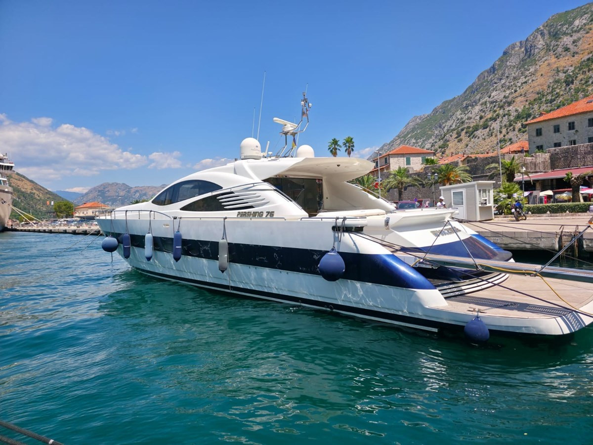 https://arconyachts.ams3.digitaloceanspaces.com/92437/conversions/large_4719078-optimize.jpg