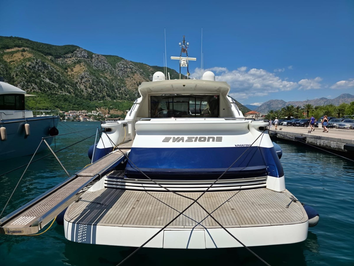 https://arconyachts.ams3.digitaloceanspaces.com/92449/conversions/large_4719082-optimize.jpg