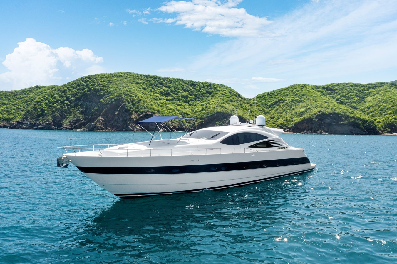 https://arconyachts.ams3.digitaloceanspaces.com/92597/conversions/large_3771083-optimize.jpg