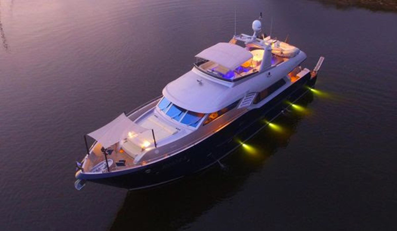 https://arconyachts.ams3.digitaloceanspaces.com/92683/conversions/large_3999298-optimize.jpg