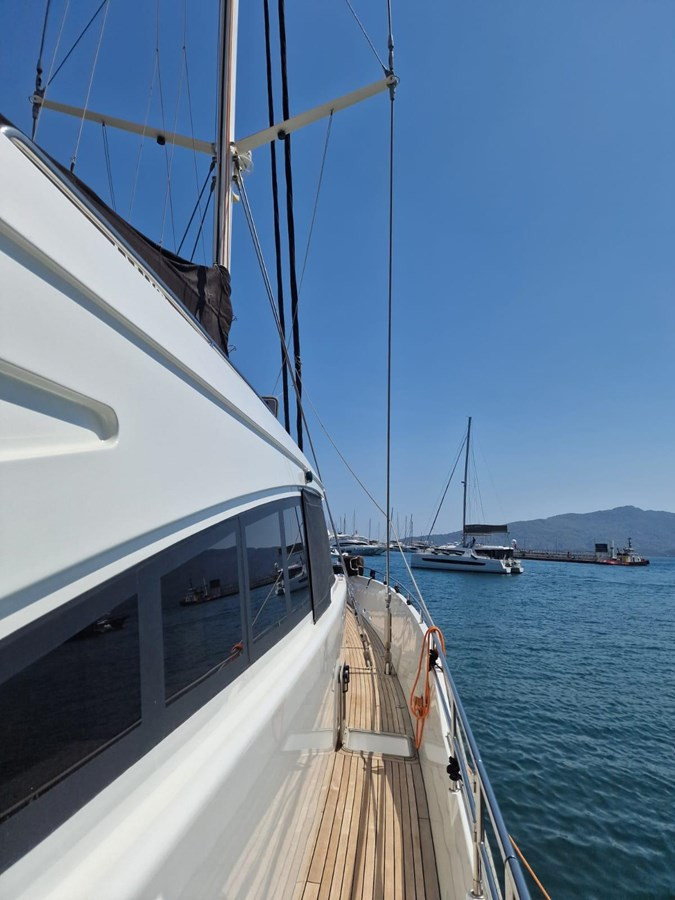 https://arconyachts.ams3.digitaloceanspaces.com/93304/conversions/large_4765270-optimize.jpg