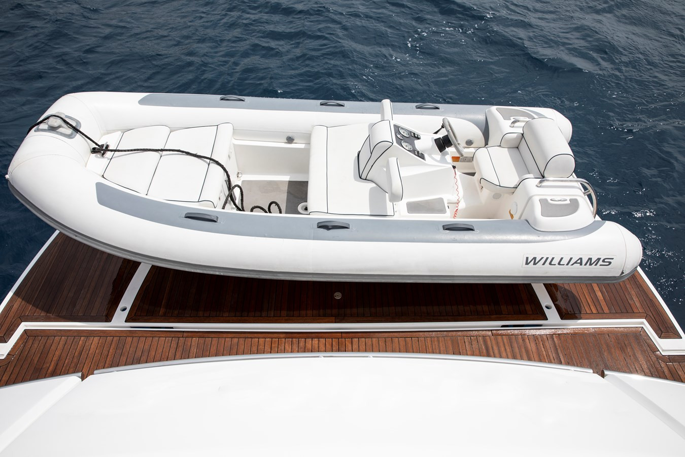 https://arconyachts.ams3.digitaloceanspaces.com/93586/conversions/large_4560922-optimize.jpg