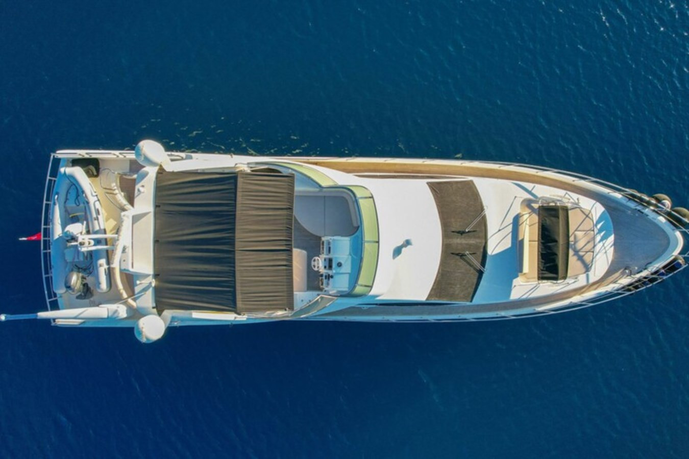 https://arconyachts.ams3.digitaloceanspaces.com/93676/conversions/large_4131021-optimize.jpg