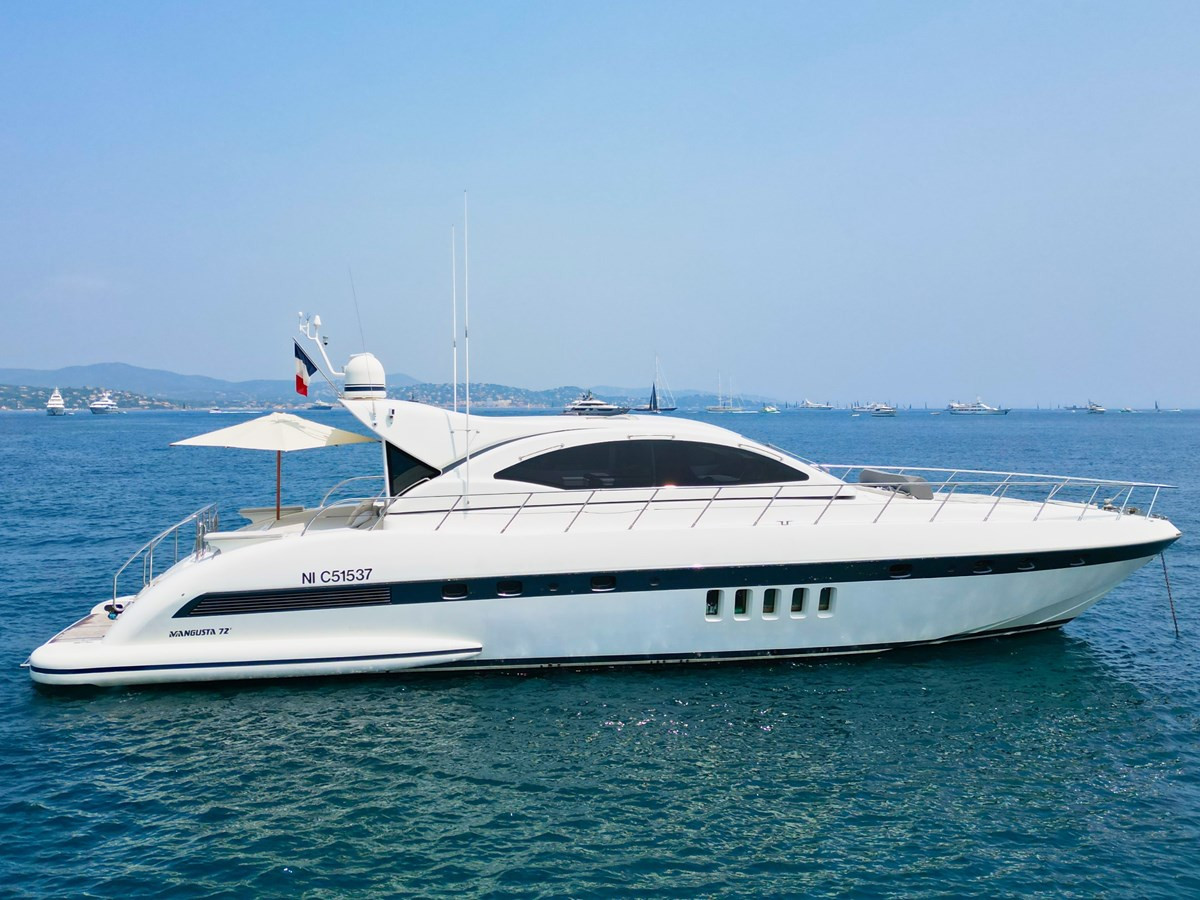 https://arconyachts.ams3.digitaloceanspaces.com/93772/conversions/large_4687921-optimize.jpg