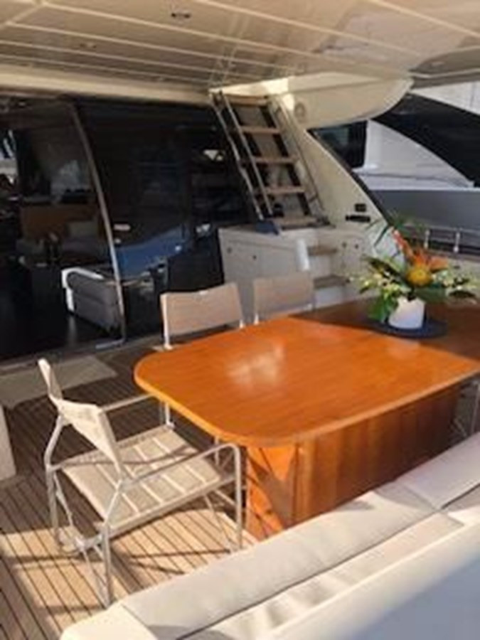 https://arconyachts.ams3.digitaloceanspaces.com/93836/conversions/large_2755075-optimize.jpg
