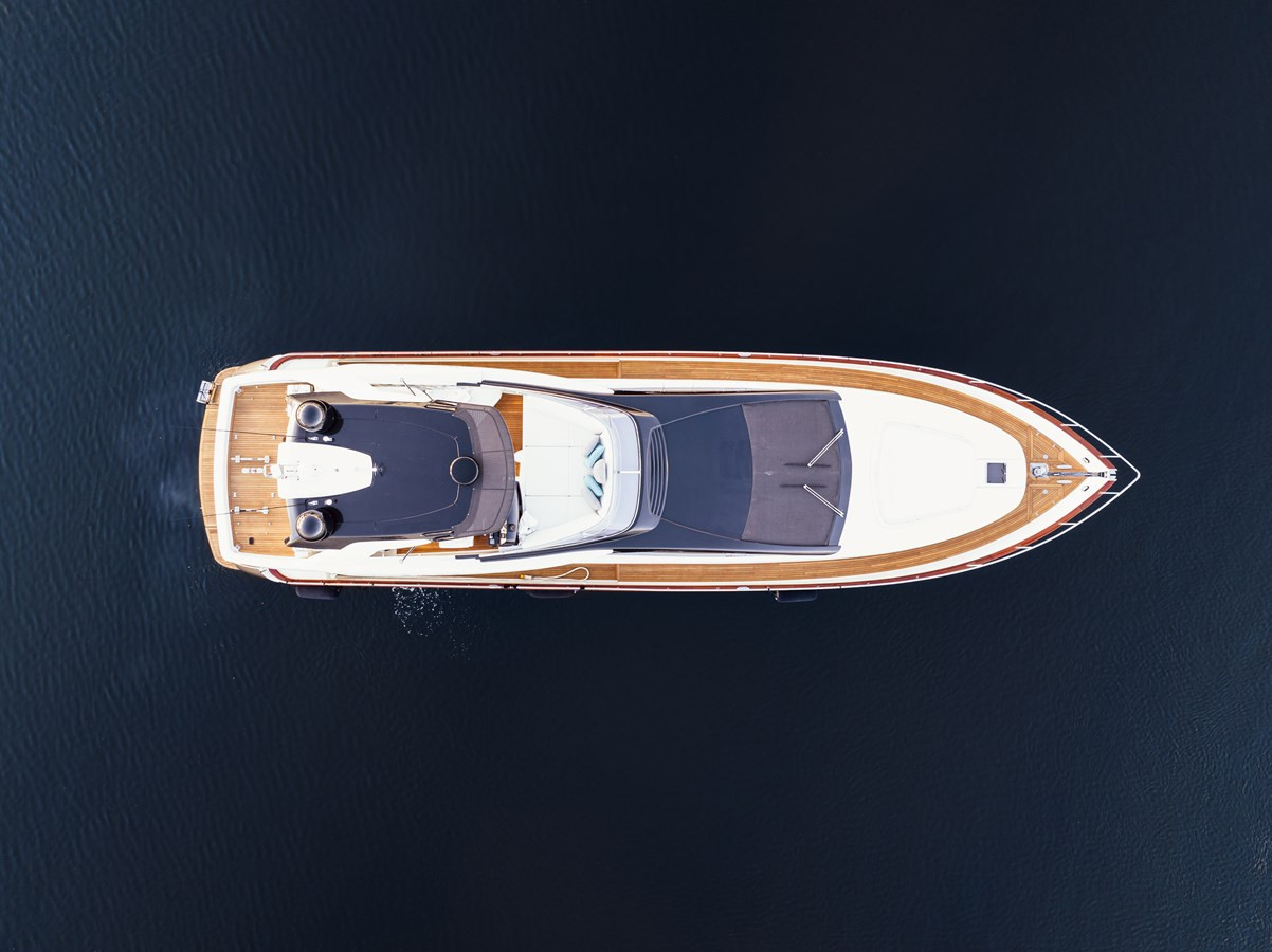 https://arconyachts.ams3.digitaloceanspaces.com/93985/conversions/large_3610690-optimize.jpg
