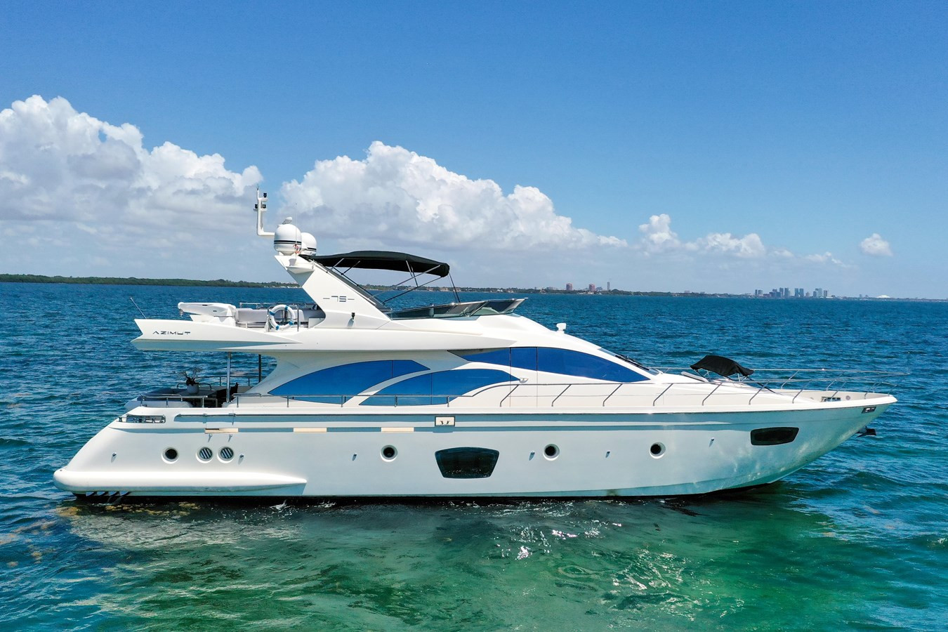 https://arconyachts.ams3.digitaloceanspaces.com/94011/conversions/large_3761295-optimize.jpg