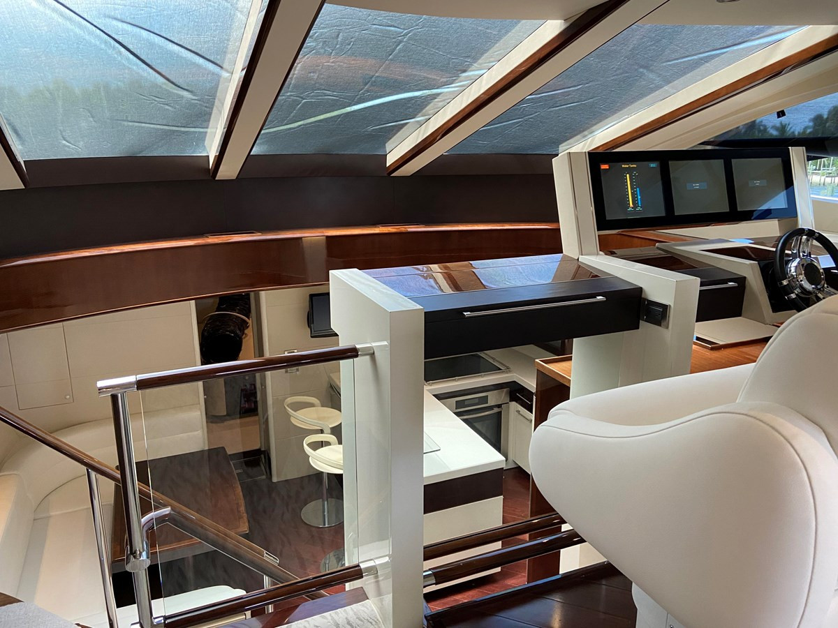 https://arconyachts.ams3.digitaloceanspaces.com/94095/conversions/large_3819765-optimize.jpg