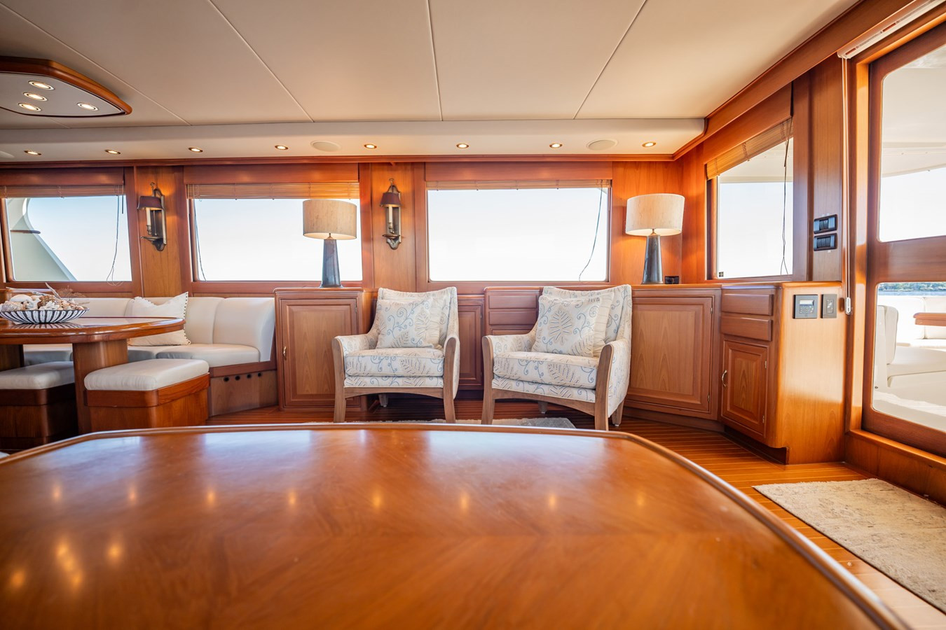 https://arconyachts.ams3.digitaloceanspaces.com/94180/conversions/large_4693546-optimize.jpg